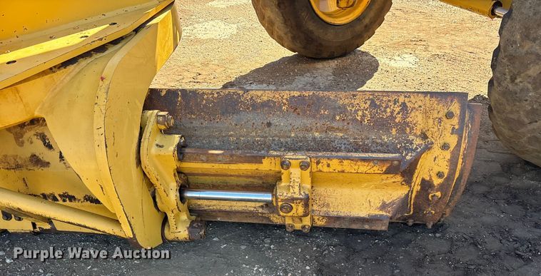image for item ET7281 2006 Caterpillar 140H motor grader
