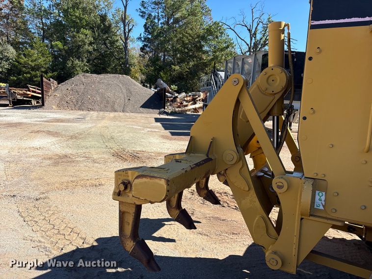 image for item ET7281 2006 Caterpillar 140H motor grader