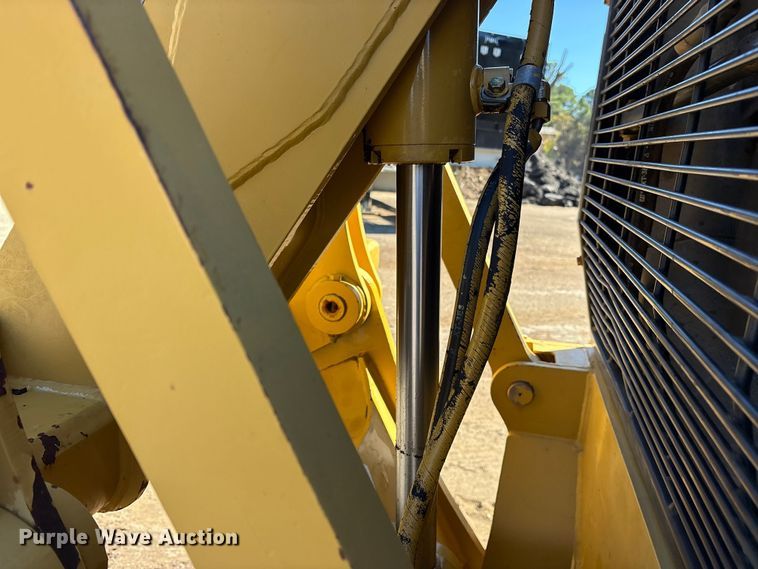 image for item ET7281 2006 Caterpillar 140H motor grader