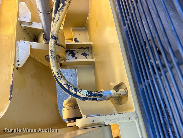 image for item ET7281 2006 Caterpillar 140H motor grader