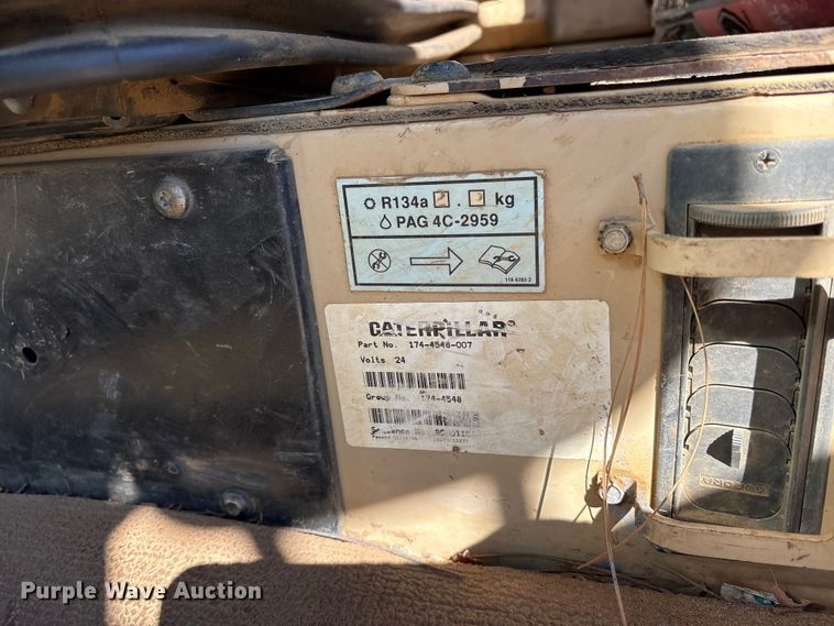 image for item ET7281 2006 Caterpillar 140H motor grader