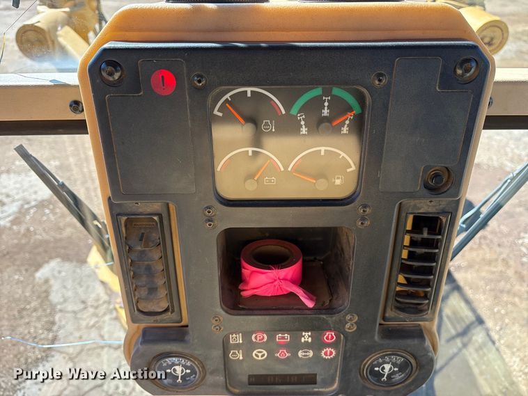 image for item ET7281 2006 Caterpillar 140H motor grader