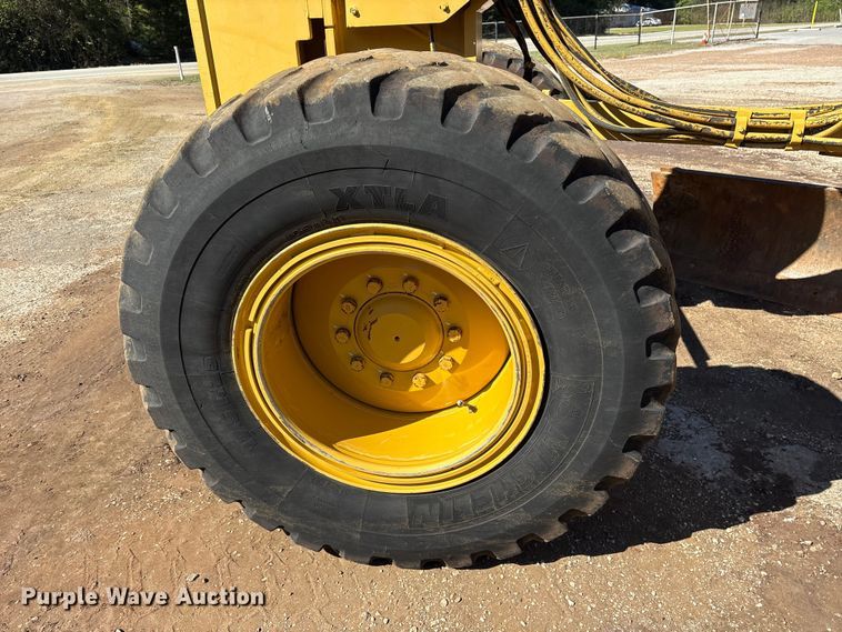 image for item ET7281 2006 Caterpillar 140H motor grader