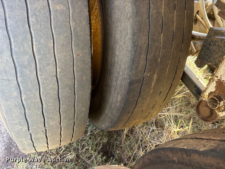 image for item ET7282 2007 CPS Manac SBD-240 bottom dump trailer