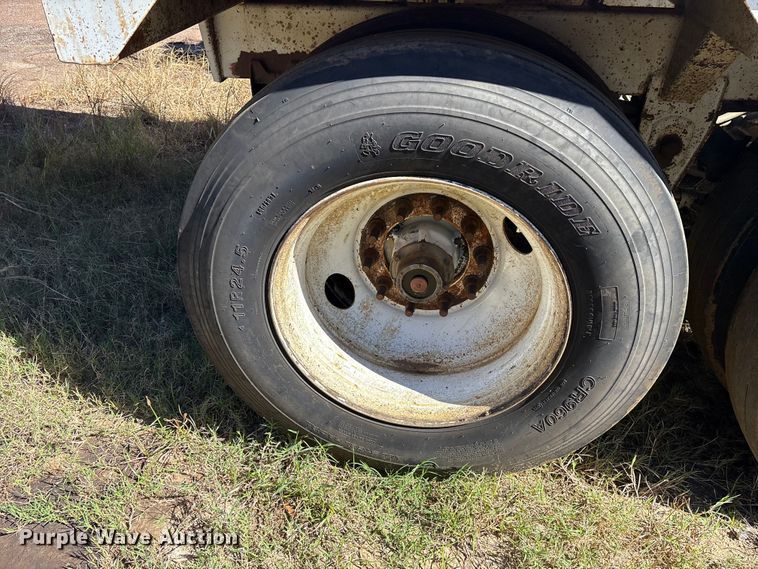 image for item ET7282 2007 CPS Manac SBD-240 bottom dump trailer