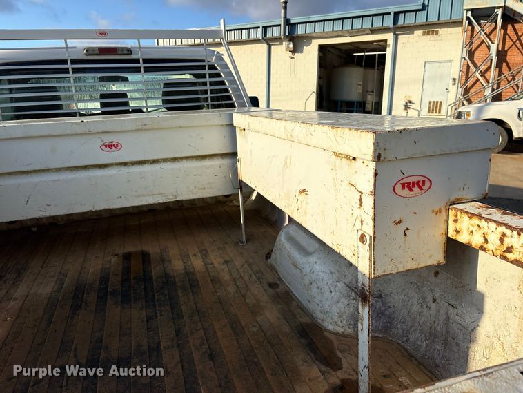 image for item ET7300 2016 Ford F250 Super Duty pickup truck