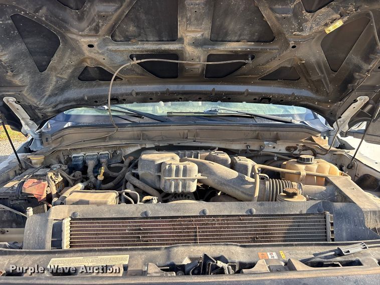 image for item ET7300 2016 Ford F250 Super Duty pickup truck