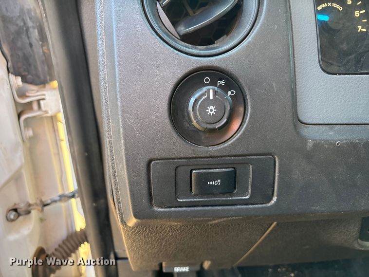 image for item EU4707 2014 Ford F150 SuperCrew pickup truck