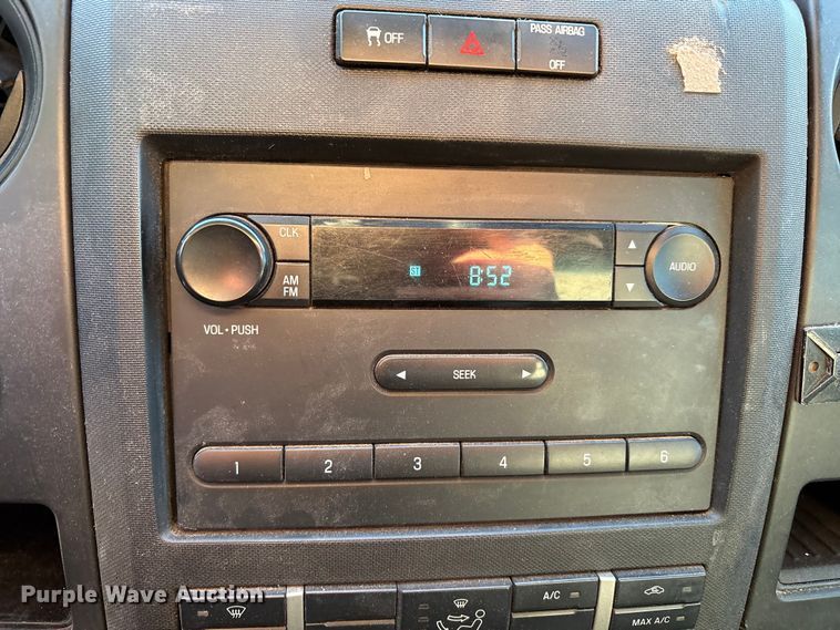 image for item EU4707 2014 Ford F150 SuperCrew pickup truck