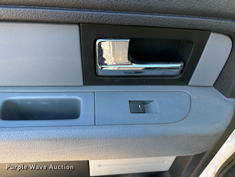 image for item EU4707 2014 Ford F150 SuperCrew pickup truck