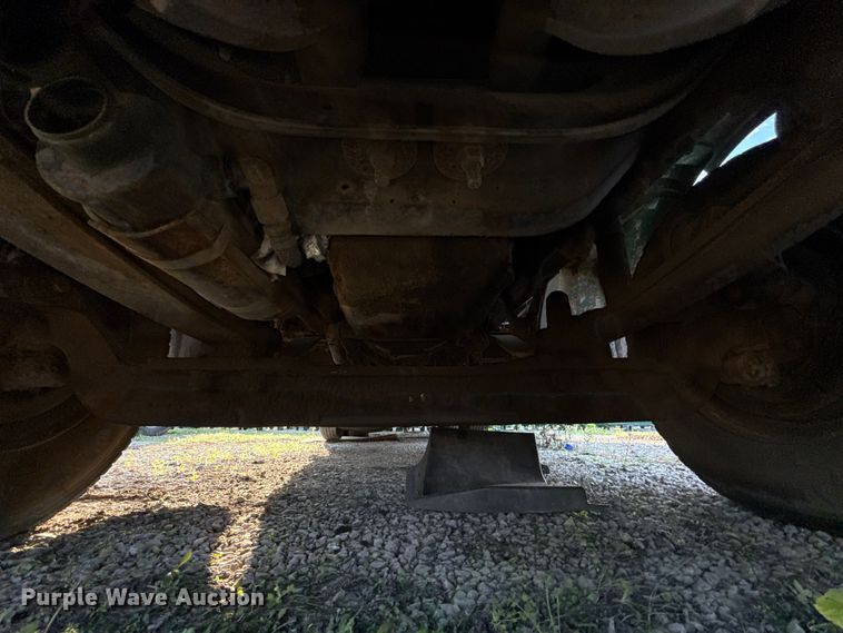 image for item EU5127 2005 Sterling Acterra refuse truck