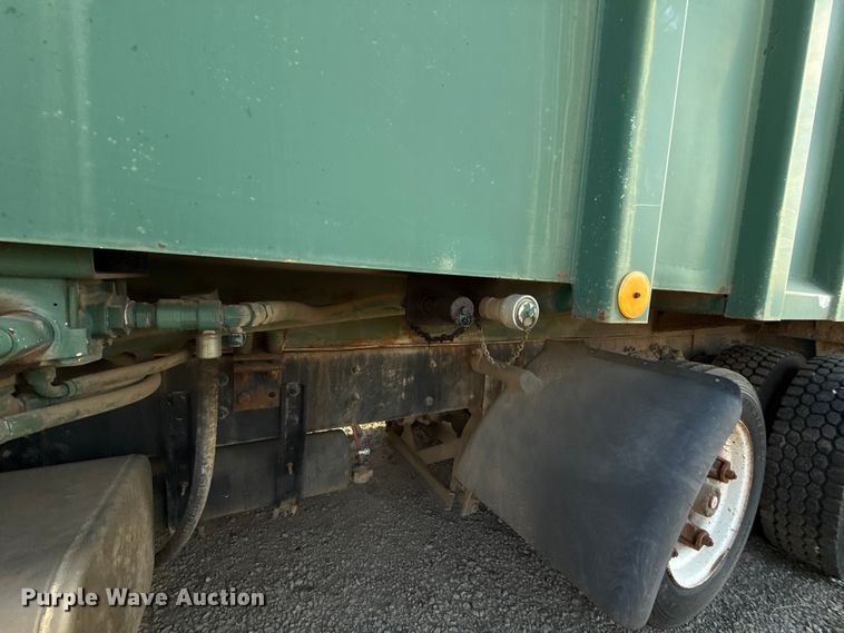 image for item EU5127 2005 Sterling Acterra refuse truck