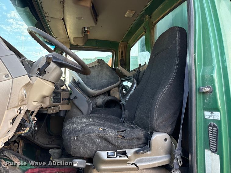 image for item EU5127 2005 Sterling Acterra refuse truck