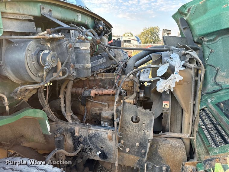 image for item EU5127 2005 Sterling Acterra refuse truck