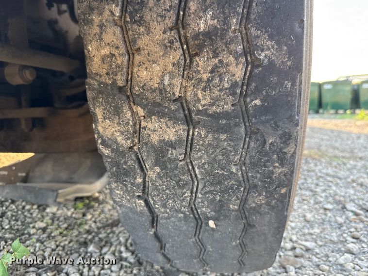 image for item EU5127 2005 Sterling Acterra refuse truck