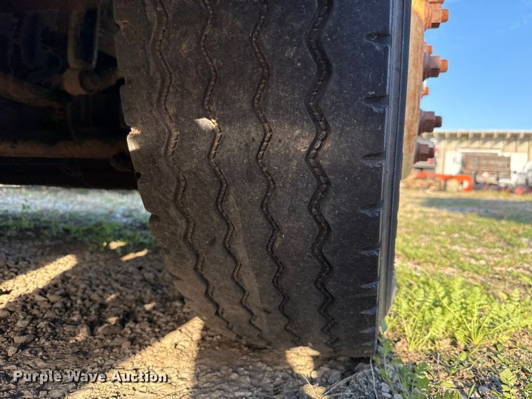 image for item EU5127 2005 Sterling Acterra refuse truck