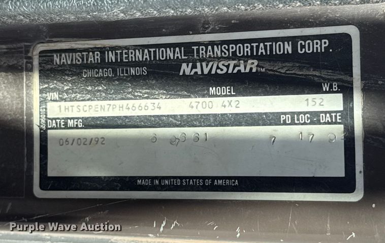 image for item EU5128 1993 International 4700 dump truck