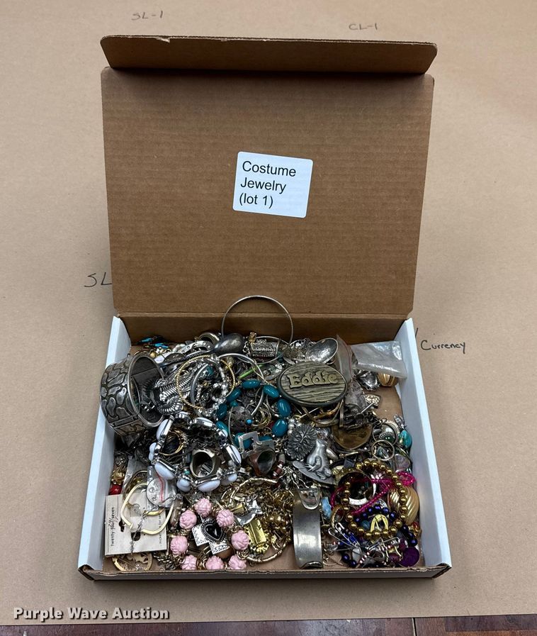 image for item EU5378 Jewelry