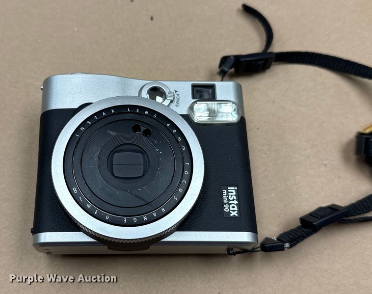 image for item EU5381 (2) cameras