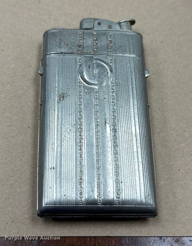 image for item EU5382 Sports cards