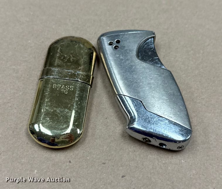 image for item EU5382 Sports cards