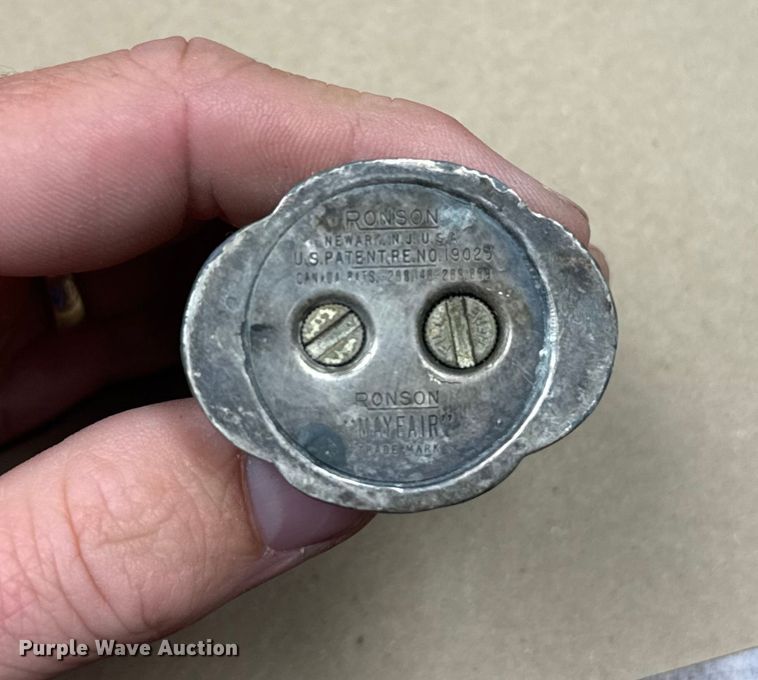 image for item EU5382 Sports cards