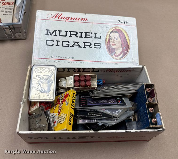 image for item EU5382 Sports cards