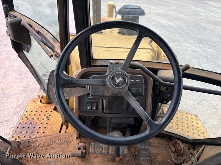 image for item EU5408 1995 John Deere 410D Turbo backhoe