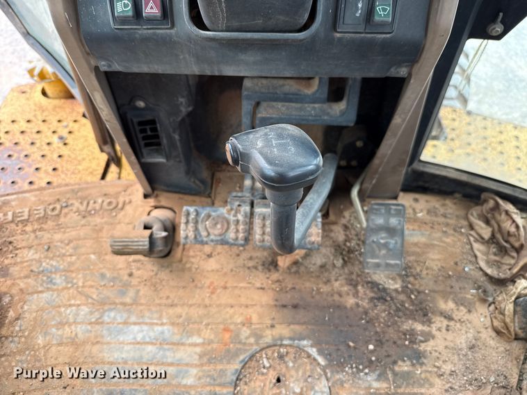 image for item EU5408 1995 John Deere 410D Turbo backhoe