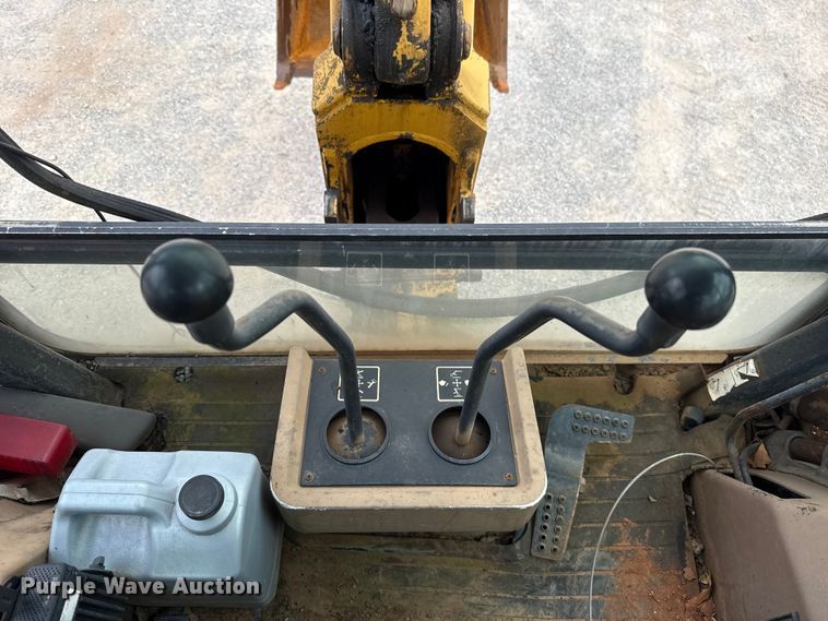 image for item EU5408 1995 John Deere 410D Turbo backhoe