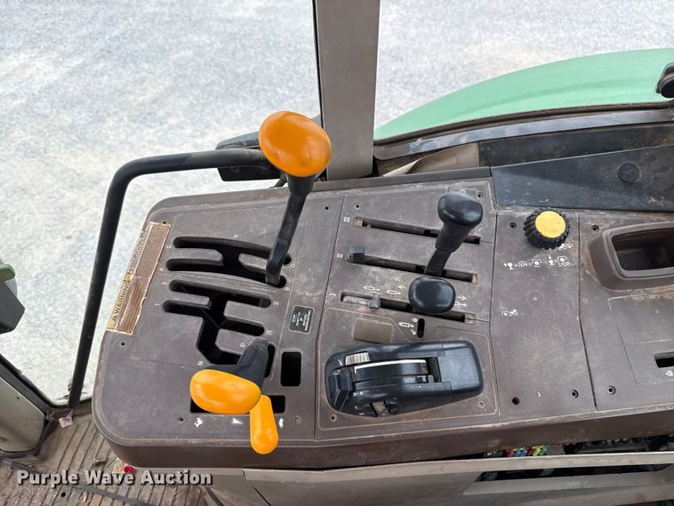 image for item EU5409 2003 John Deere 6415 tractor