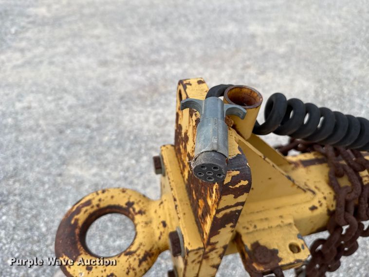 image for item EU5411 2001 Vermeer BC1800A wood chipper