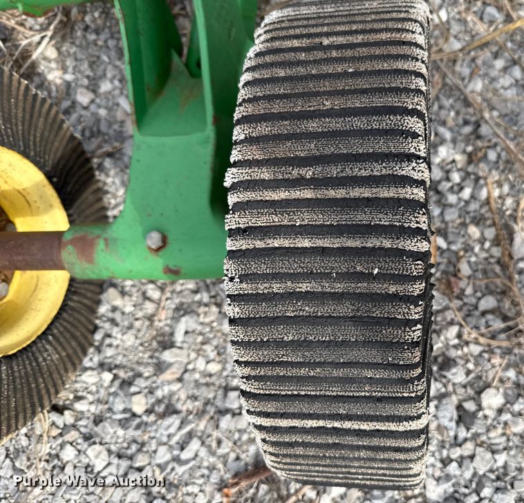 image for item EU5414 John Deere CX15 batwing rotary mower