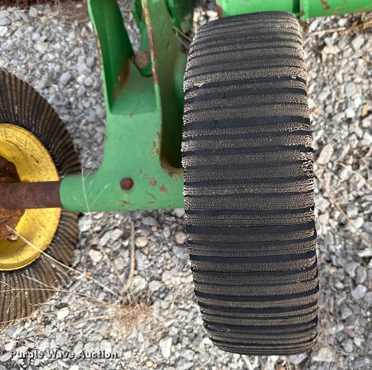 image for item EU5414 John Deere CX15 batwing rotary mower