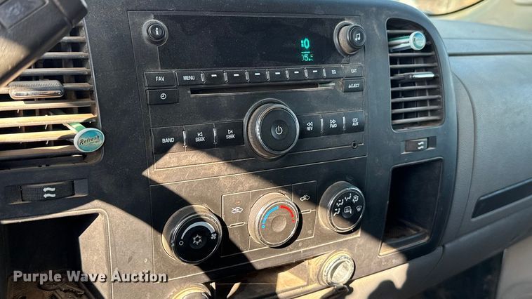 image for item EU5418 2008 Chevrolet Silverado 1500 pickup truck