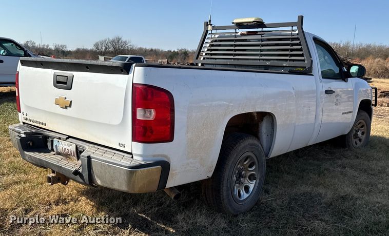 image for item EU5418 2008 Chevrolet Silverado 1500 pickup truck