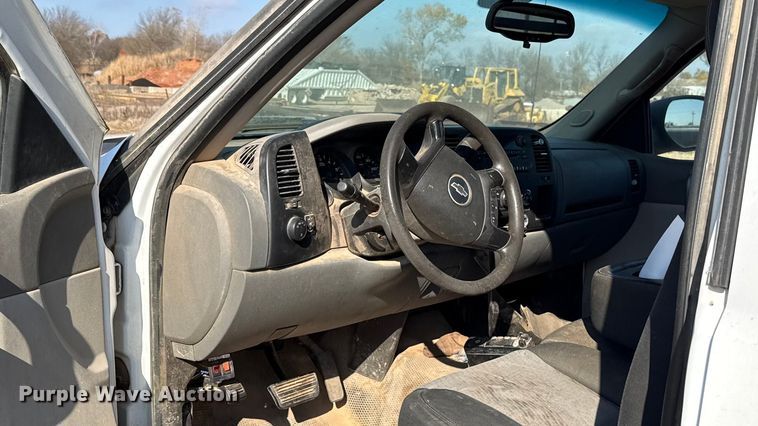 image for item EU5418 2008 Chevrolet Silverado 1500 pickup truck