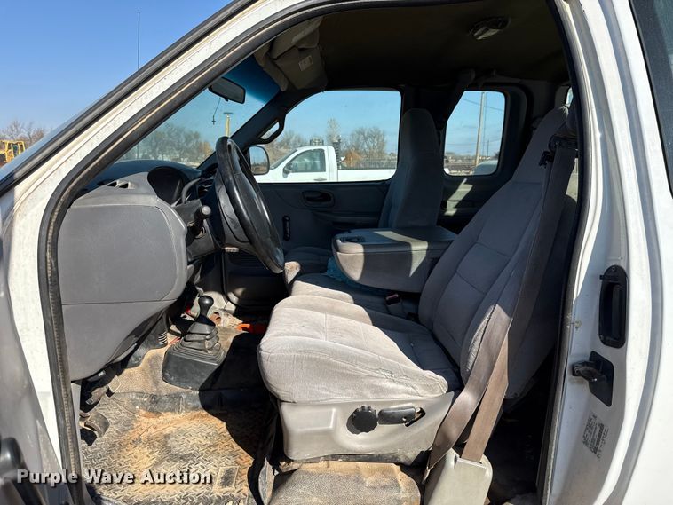 image for item EU5419 1999 Ford F250 SuperCab pickup truck