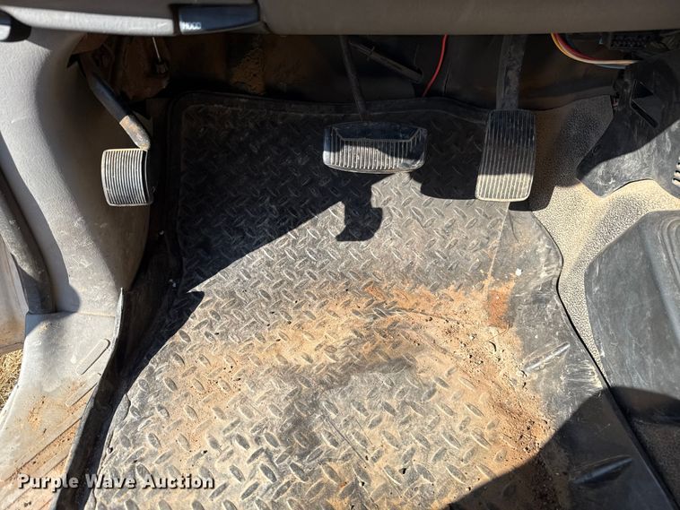 image for item EU5419 1999 Ford F250 SuperCab pickup truck