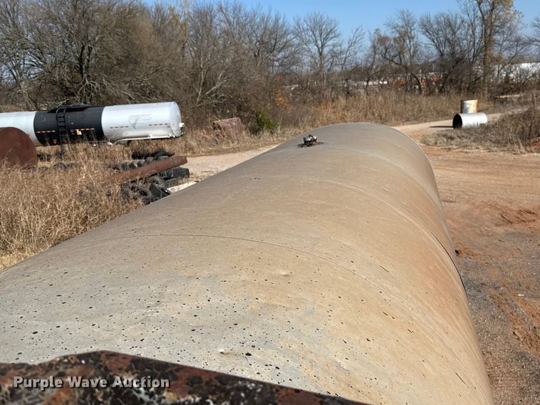 image for item EU5420 1970 Fruehauf TEHF2E asphalt trailer