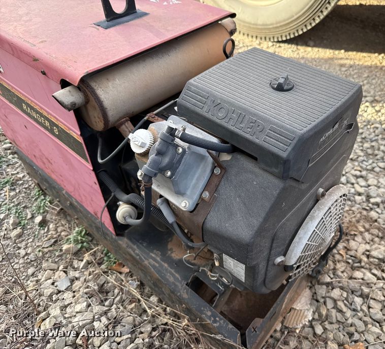 image for item EU5454 Lincoln Electric Ranger 8 welder/generator