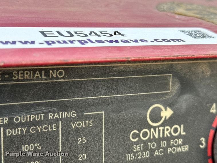 image for item EU5454 Lincoln Electric Ranger 8 welder/generator