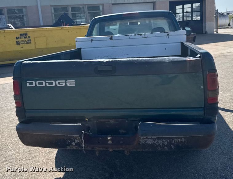 image for item EU6101 1999 Dodge Ram 1500 pickup truck