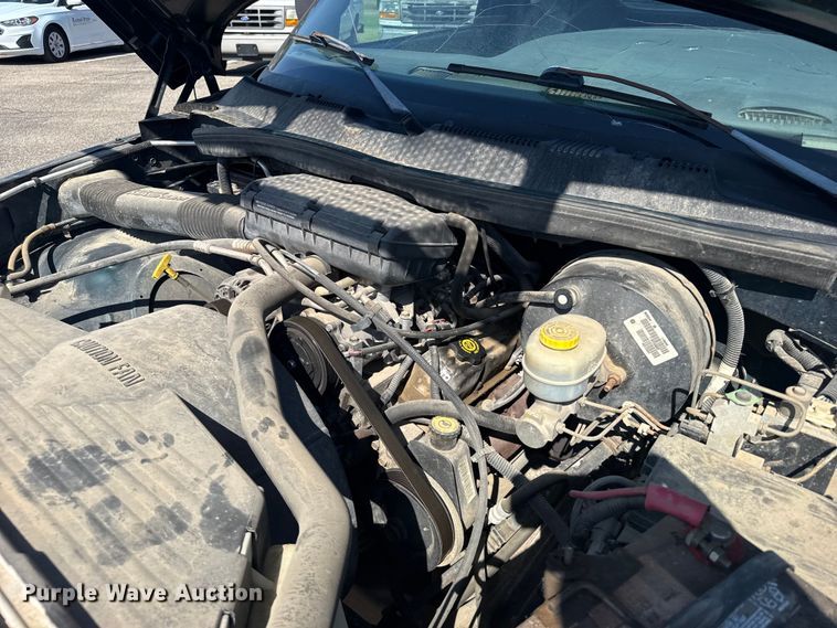 image for item EU6101 1999 Dodge Ram 1500 pickup truck