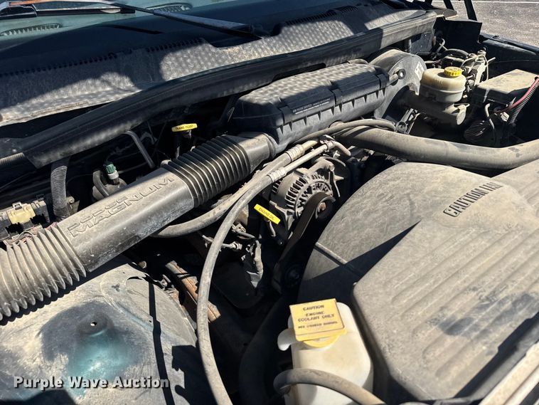 image for item EU6101 1999 Dodge Ram 1500 pickup truck