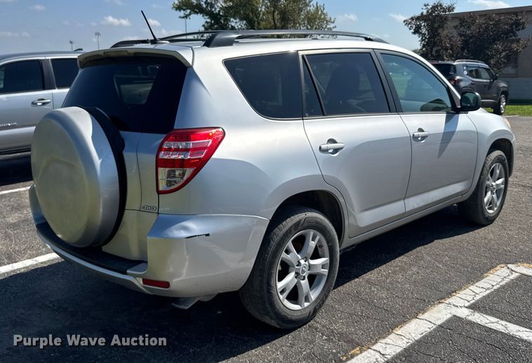 image for item EU6103 2012 Toyota RAV4 SUV