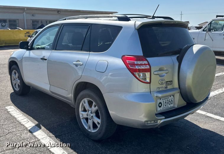 image for item EU6103 2012 Toyota RAV4 SUV