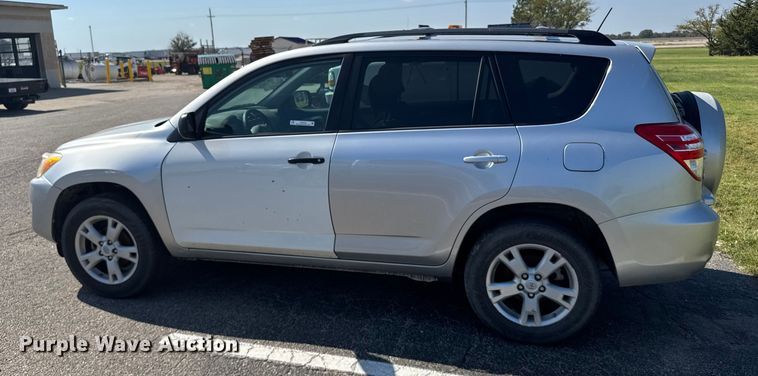 image for item EU6103 2012 Toyota RAV4 SUV