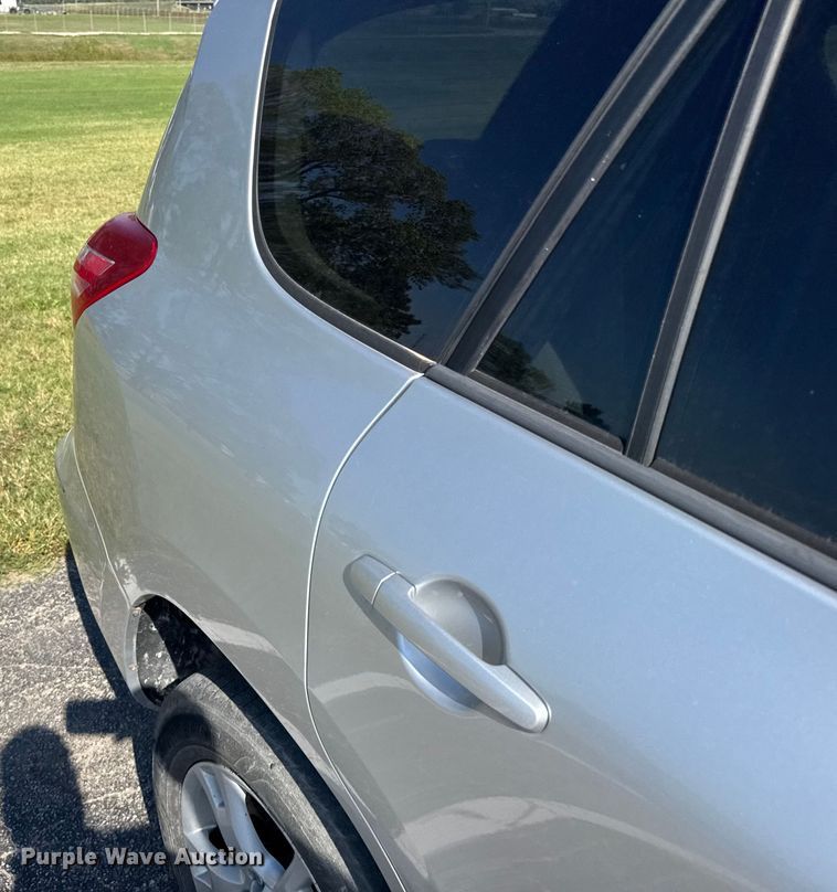 image for item EU6103 2012 Toyota RAV4 SUV