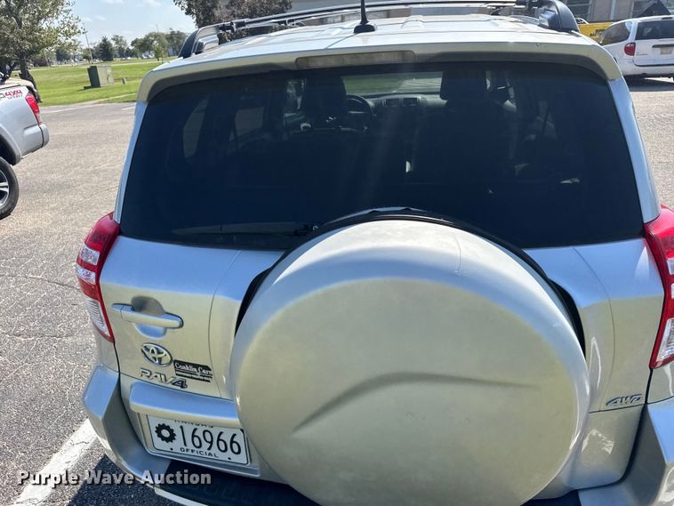 image for item EU6103 2012 Toyota RAV4 SUV